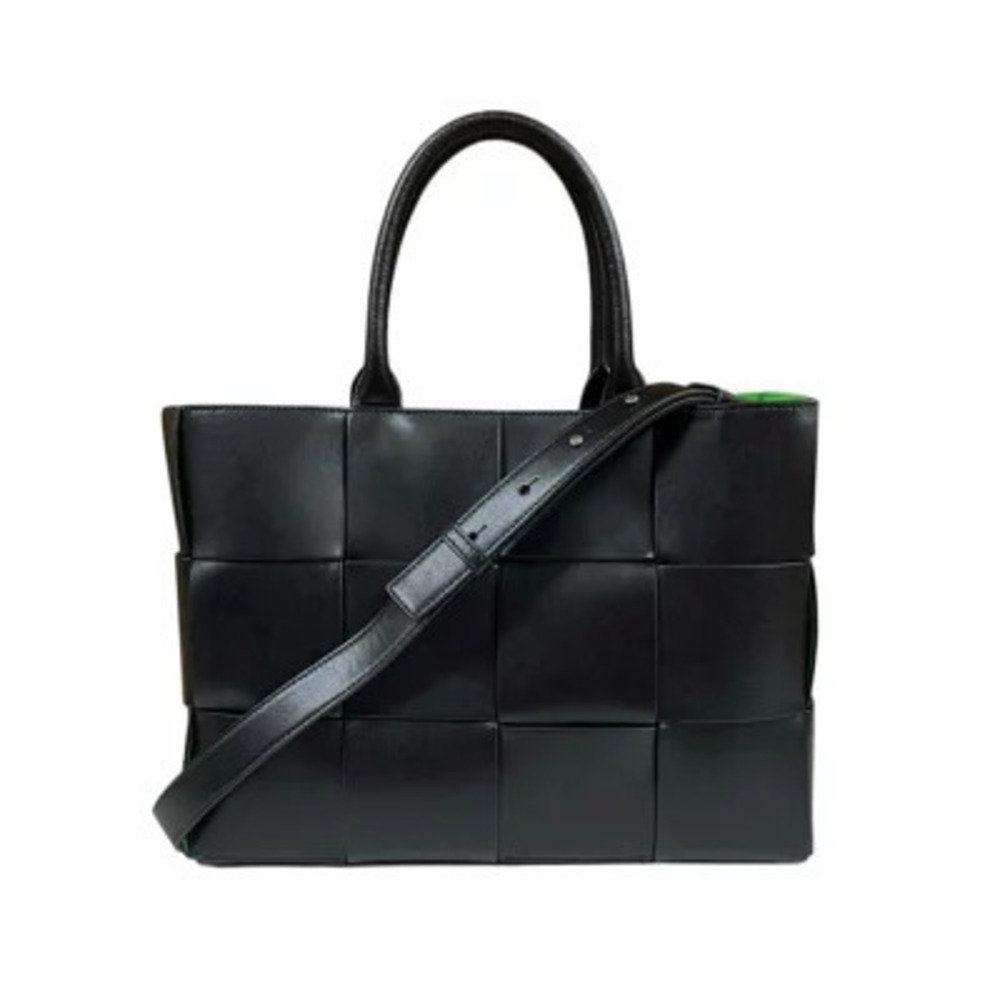 Bottega Veneta Arco Tote Bag Leather Black Bottega Veneta